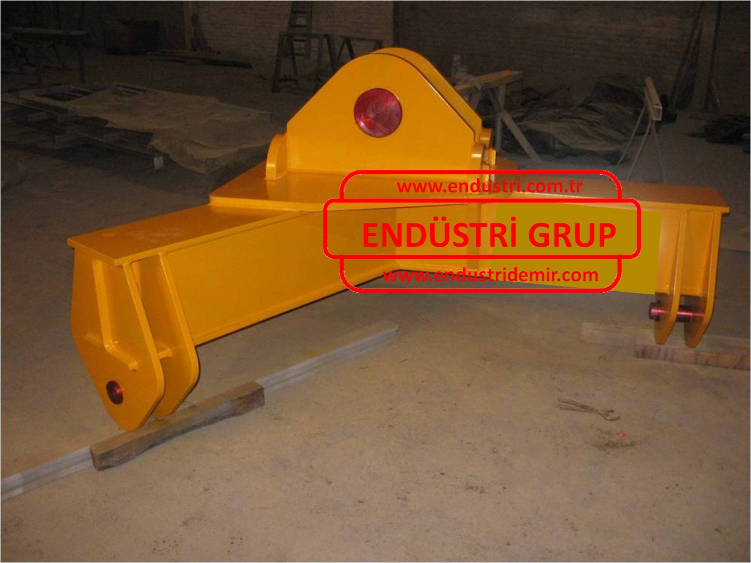 kule-forklift-vinc-vinci-big-bag-cuval-kaldirma-yukseltme-tasima-aparati-travers-kantarma-kancasi-modeli-fiyati (6) kule-forklift-vinc-vinci-big-bag-cuval-kaldirma-yukseltme-tasima-aparati-travers-kantarma-kancasi-modeli-fiyati